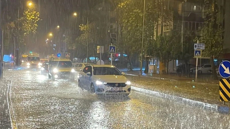Hafta sonu planı olanlar dikkat! 44 ili sağanak yağış vuracak! - Resim: 22