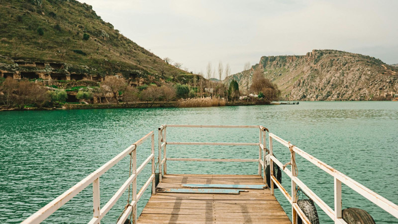 İzmir’de bu ilçeye giden geri dönmek istemiyor! Tatilciler akın akın oraya koşuyor! - Resim: 1