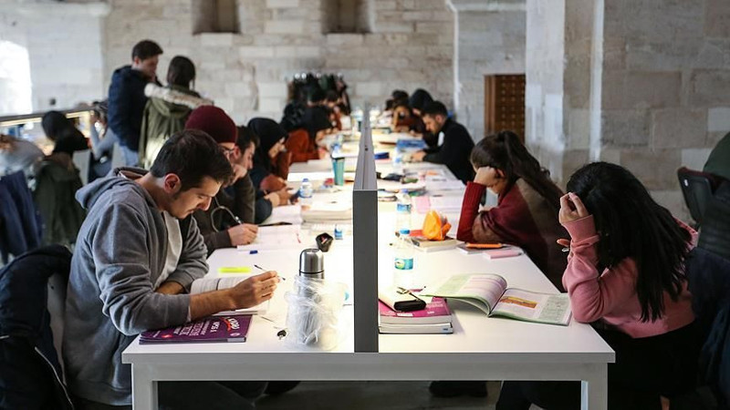 139–180 AYT puanıyla sizi bekleyen 2 ve 4 yıllık bölümler: Kontenjan yarışı başladı! - Resim: 2