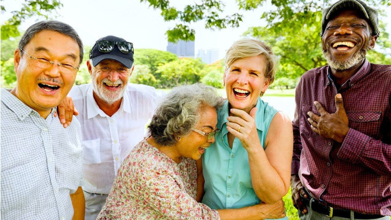 Dünyanın en yaşlı insanları bu ülkelerde yaşıyor! Zirvede o ülke var yıllara meydan okuyor - Resim: 1