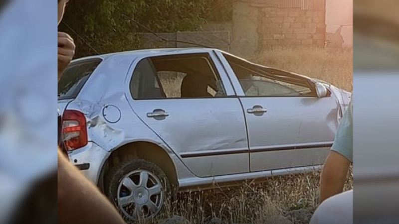 Elazığ'da korkunç kaza! 5 yaralı - Resim: 1