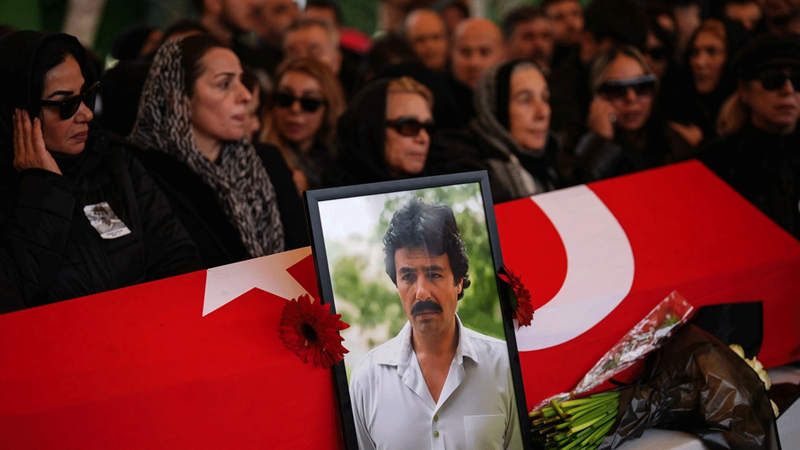 Teker teker aramızdan ayrıldılar! 2025 yılında hayatını kaybeden ünlüler - Resim: 1