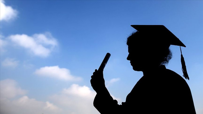 Üniversite tercihi yapacaklar dikkat! Hangi bölümlerde kontenjan düştü? - Resim: 3