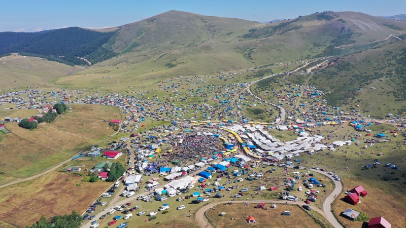 Trabzon'un az bilinen yaylası! Doğal güzellikleriyle dikkat çekiyor - Resim: 1