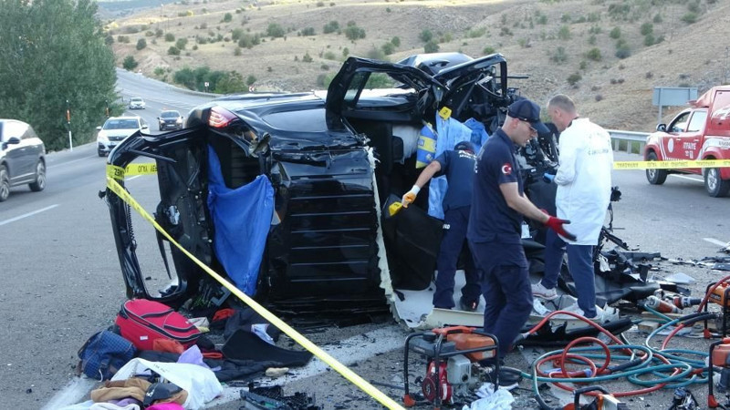 Malatya'da katliam gibi kaza! 4 ölü, 2 yaralı - Resim: 4