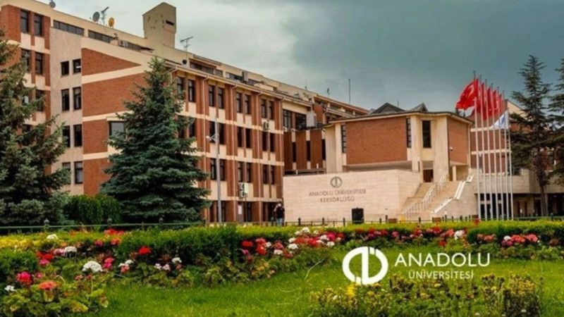 En İyi İletişim Fakülteleri belli oldu! İlk 3'te o üniversiteler var - Resim: 8