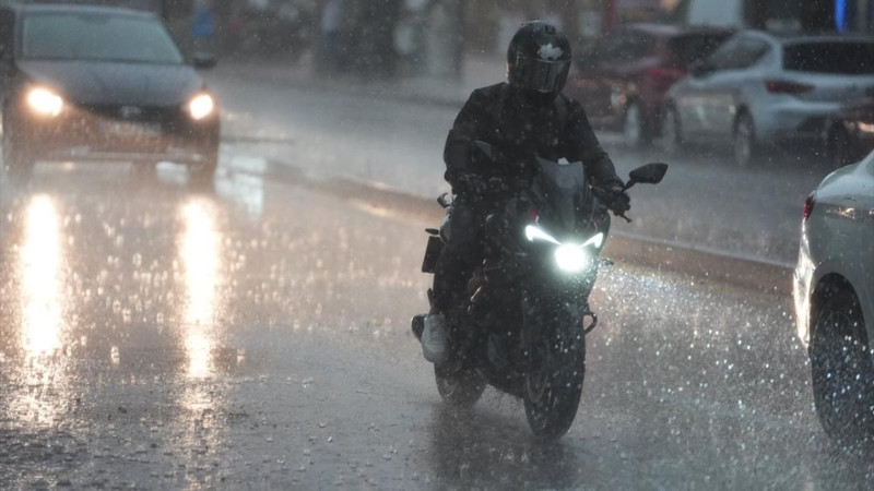 18 ile gök gürültülü sağanak geliyor! Meteoroloji yağış beklenen illeri sıraladı - Resim: 13