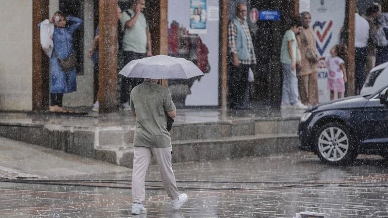 9 Ekim Perşembe hava durumu: 65 ile sağanak geliyor! - Resim: 69