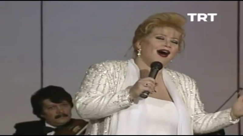 Türkiye'nin unutulmaz seslerinden biri daha veda etti! Muazzez Abacı’nın unutulmaz şarkıları - Resim: 9