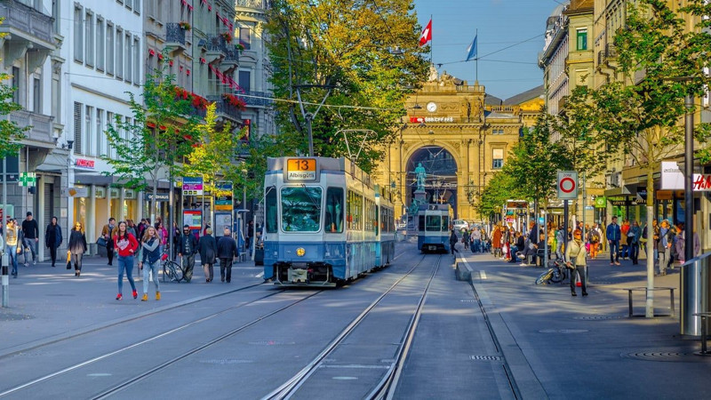 Dünyanın en pahalı caddeleri açıklandı! Türkiye'den orası devlerle yarışıyor - Resim: 8