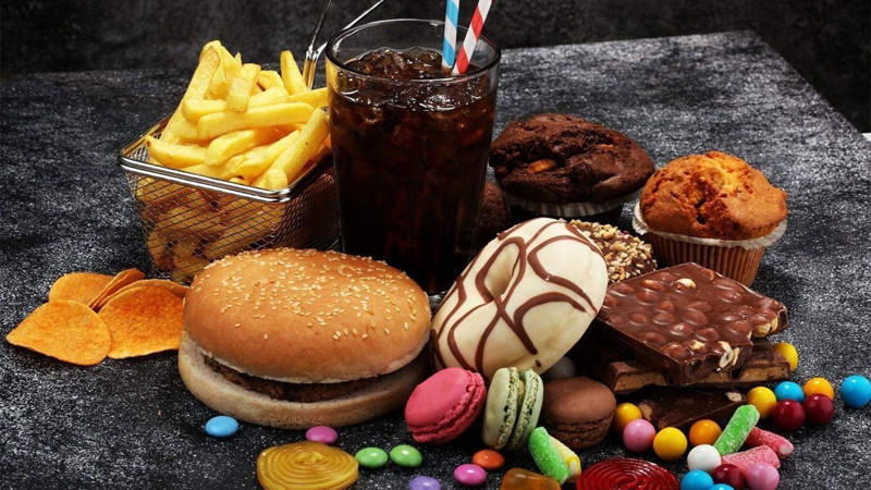 İşte uzak durmanız gereken işlenmiş gıdalar! Gençlerde kanseri artırıyor, ömrü kısaltıyor: Neredeyse herkes tüketiyor - Resim: 2