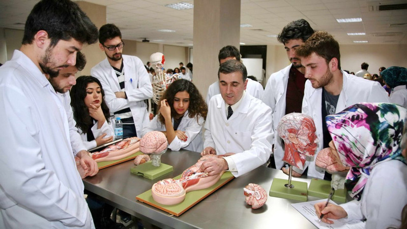 Türkiye'nin en iyi TIP fakülteleri açıklandı! İlk sıra şaşırtmadı - Resim: 4