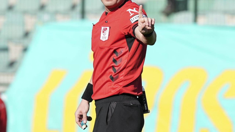 Süper Lig'de 15. haftanın hakemleri açıklandı! İşte maçları yönetecek isimler - Resim: 1