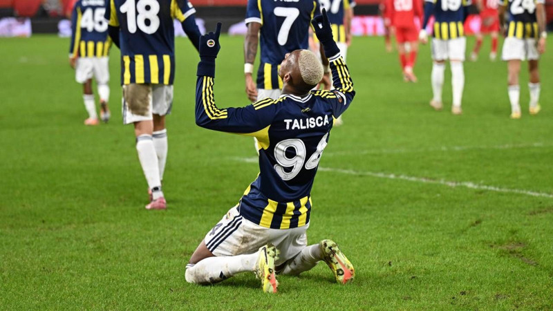 Fenerbahçe'nin 4-0'lık zaferinden kareler - Resim: 9