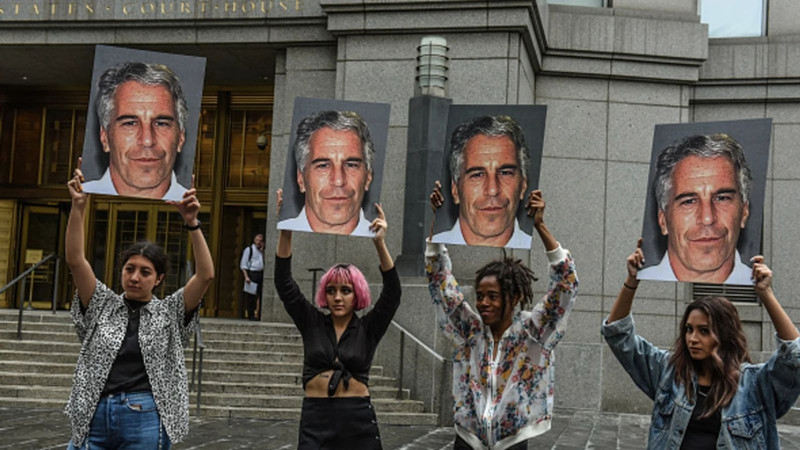 Epstein dosyasında 600 kez geçen Fransız eski Bakan hakkında kritik karar - Resim: 9