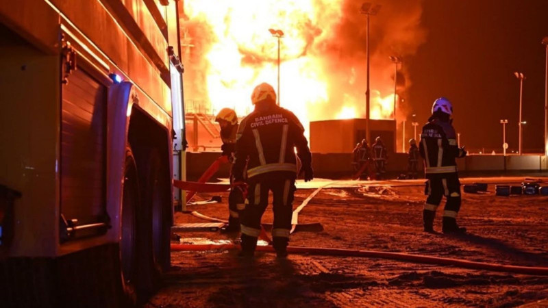 İran'dan ABD'ye ‘Basra’ tokadı: Tanker vuruldu, yakıt tesisi havaya uçuruldu - Resim: 1