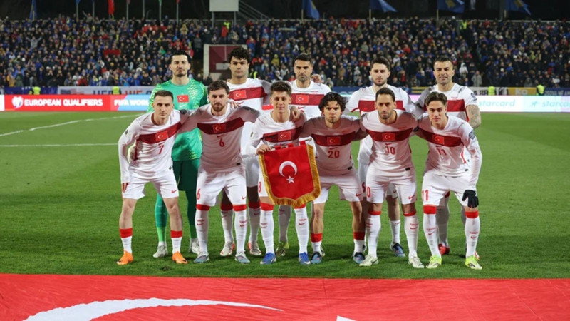 Dış basında Türkiye rüzgârı! Dünya Kupası’na tarihi geri dönüş manşetlerde… - Resim: 10