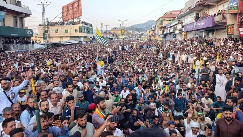 Keşmir’de halk ayaklandı! Talepleri neler? Pakistan’ı önümüzdeki günlerde neler bekliyor? - Resim: 14