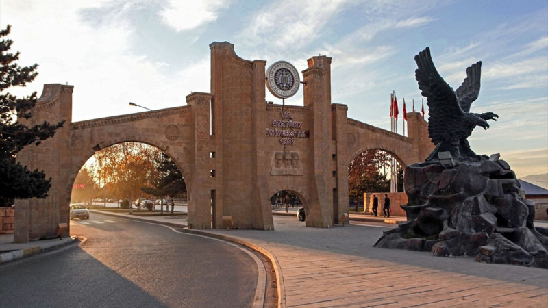 Dünya sıralaması açıklandı! İlk 1000’de 13 Türk üniversitesi yer aldı - Resim: 11