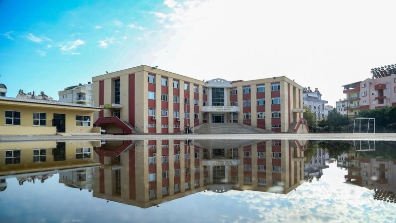 Antalya'nın en iyi anadolu liseleri belli oldu! İşte taban puanları yüksek o liseler - Resim: 9