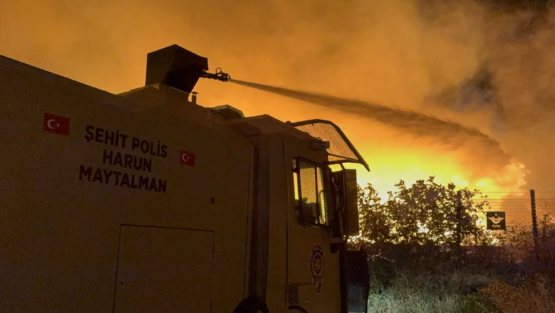 Samsun'da fabrika yangını! Alevler havadan görüntülendi - Resim: 3