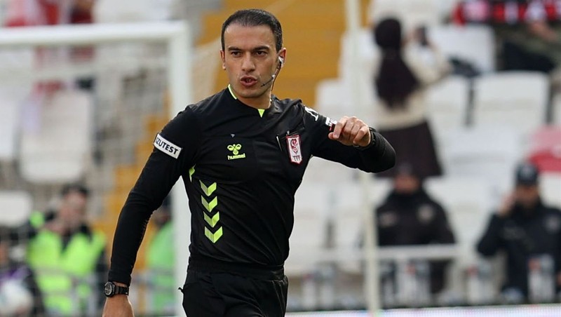 Süper Lig'de 25. haftanın hakemleri belli oldu! İşte maçları yönetecek hakemler - Resim: 3