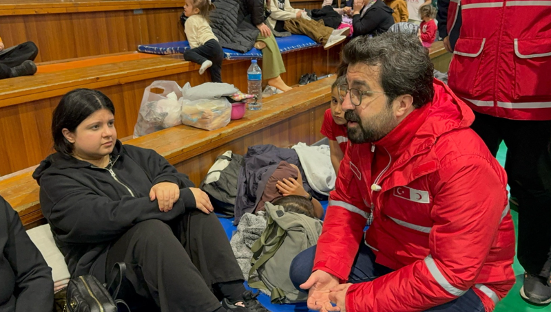 Deprem notları: 266 artçı deprem oldu, sokaklarda sabahlandı - Resim: 6