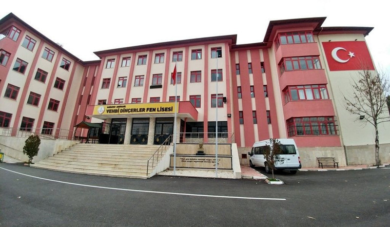 Gaziantep'in en iyi liseleri belli oldu! İşte taban puanları yüksek o liseler - Resim: 2