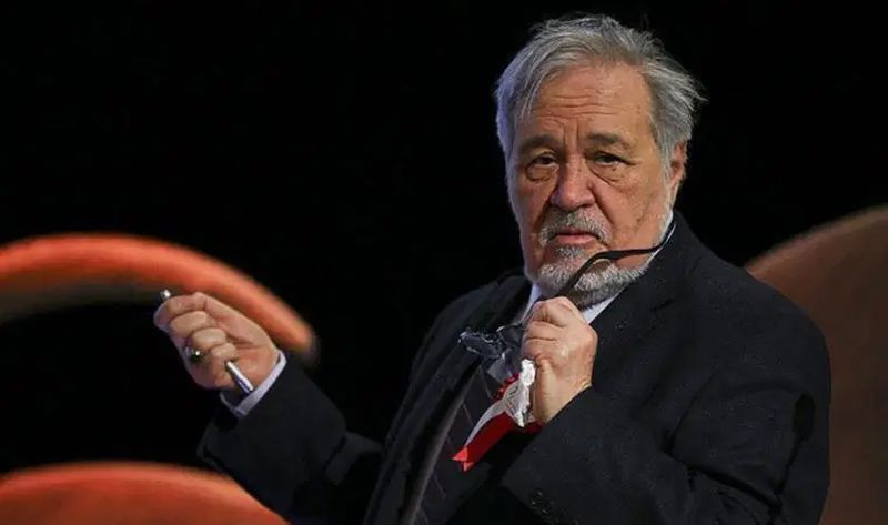 İlber Ortaylı kesin konuştu! 'Ayasofya çökecek, girmeyin!' - Resim: 8