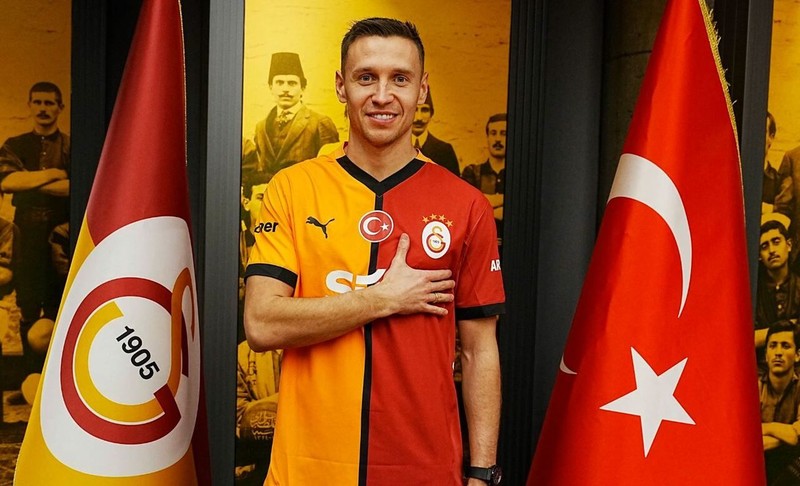 4 büyüklerin devre arası transferleri! İşte Galatasaray, Fenerbahçe, Beşiktaş ve Trabzonspor'un yeni oyuncular - Resim: 9
