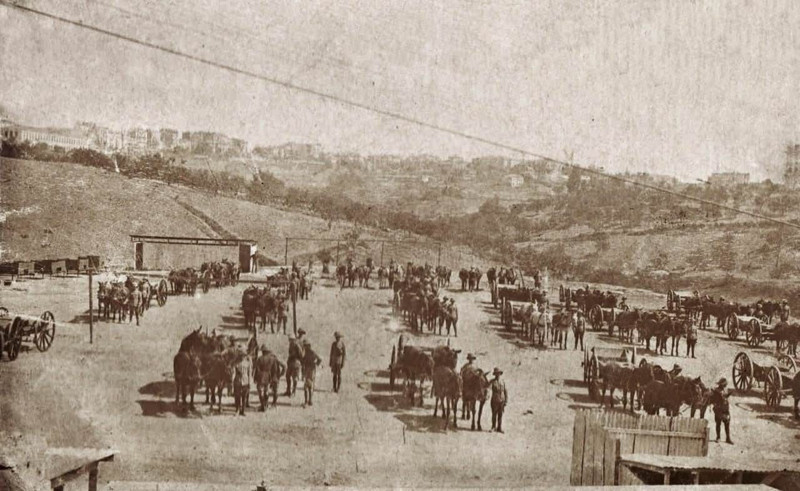 İstanbul'un işgalinden kalan eski fotoğraflar! Düşman askerleri şehri böyle kuşatmış - Resim: 2