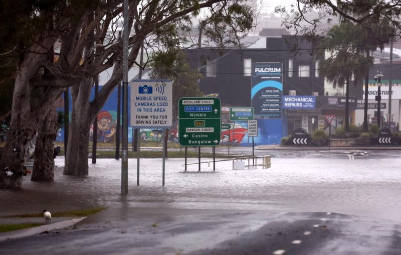 Avustralya'yı Alfred Siklonu vurdu: 428 bin kişi elektriksiz kaldı - Resim: 3
