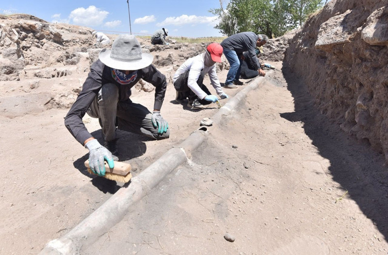 Bitlis'in Ahlat ilçesinde yapılıyor! Tarihe ışık tutacak... - Resim: 7