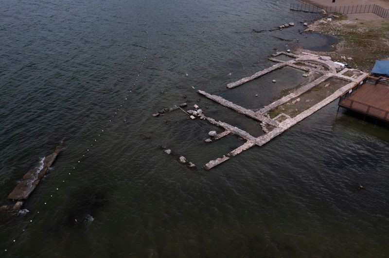 İznik'in gizemi aydınlanıyor: Kazılarla onlarcası açığa çıkıyor - Resim: 21