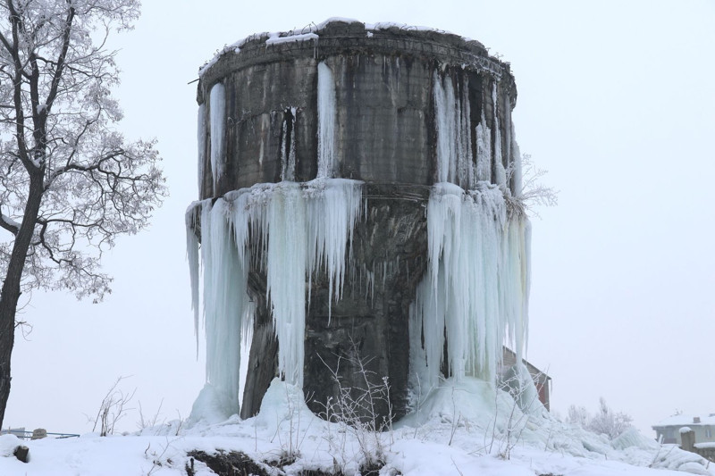 Ağrı'da dondurucu soğuklar etkili oldu: İşte o ilginç görüntüler - Resim: 2