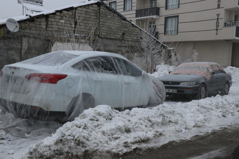 Ağrı'da dondurucu soğuklar etkili oldu: İşte o ilginç görüntüler - Resim: 14