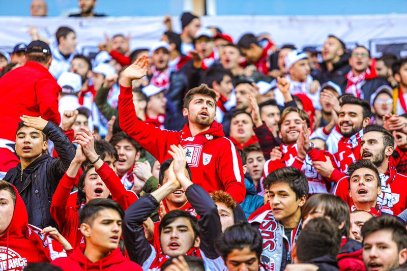 Türkiye'nin il il taraftar dağılımı ortaya çıktı: Hangi il en çok hangi takımın renklerini taşıyor? - Resim: 1