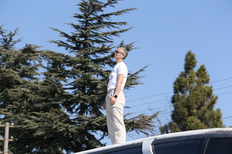 Cezalı antrenör sahaya giremeyince bakın ne yaptı - Resim: 8