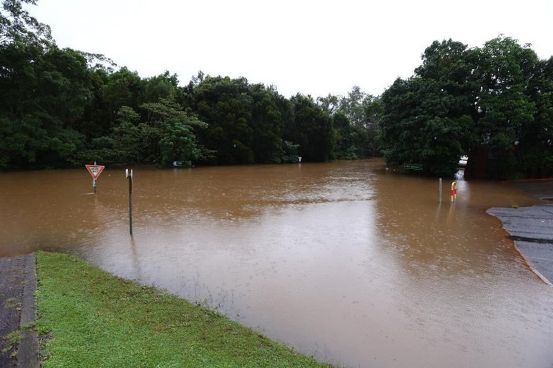 Avustralya'yı Alfred Siklonu vurdu: 428 bin kişi elektriksiz kaldı - Resim: 10