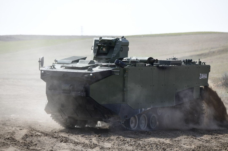 İspanyol ordusu FNSS ZAHA’nın peşinde: TCG Anadolu'da kullanılan Türk amfibi gücüne Avrupa’dan talep - Resim: 12