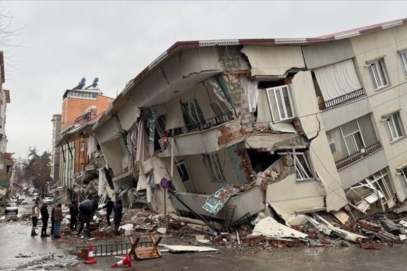 İşte İstanbul'da yaşanan en büyük depremler! - Resim: 10