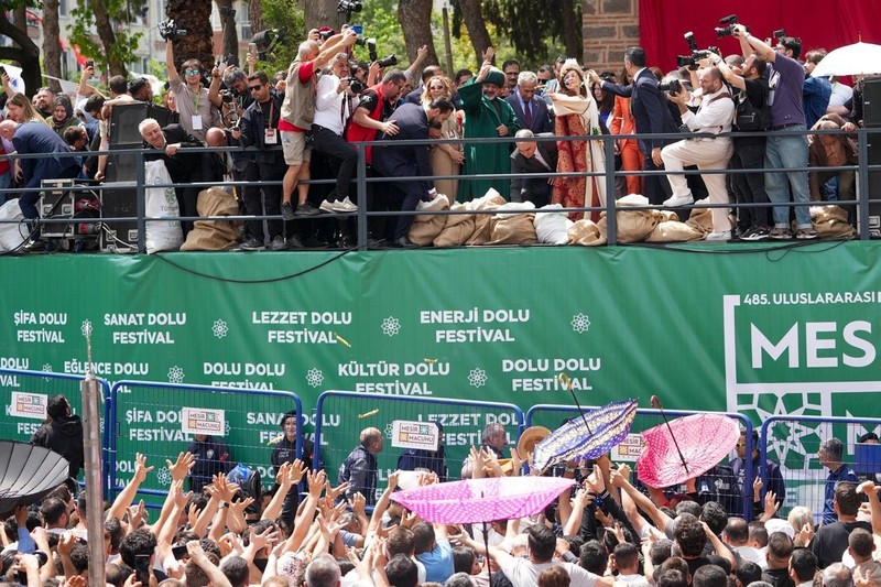 Manisa'nın en büyük festivali böyle görüntülendi! Türkiye'nin ve dünyanın en eski geleneklerinden biri - Resim: 29