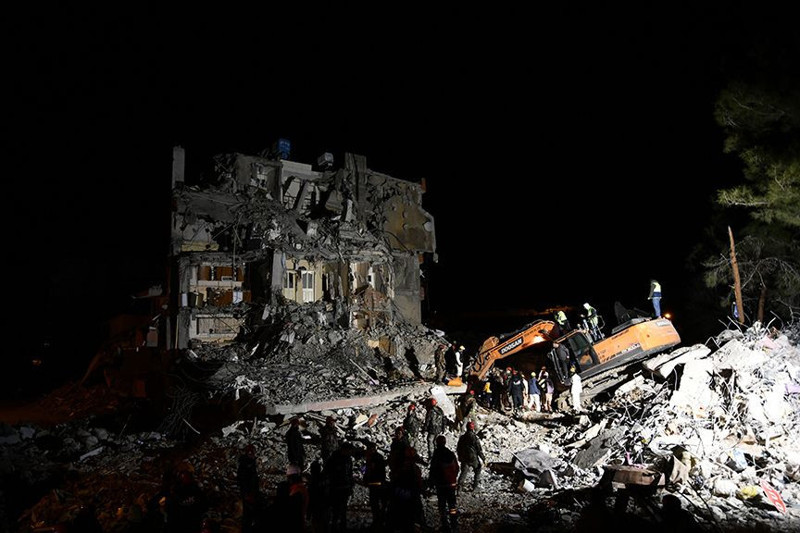 Prof. Dr. Şener Üşümezsoy'dan çok konuşulacak açıklama: Marmara'da büyük bir deprem olacak mı? - Resim: 12