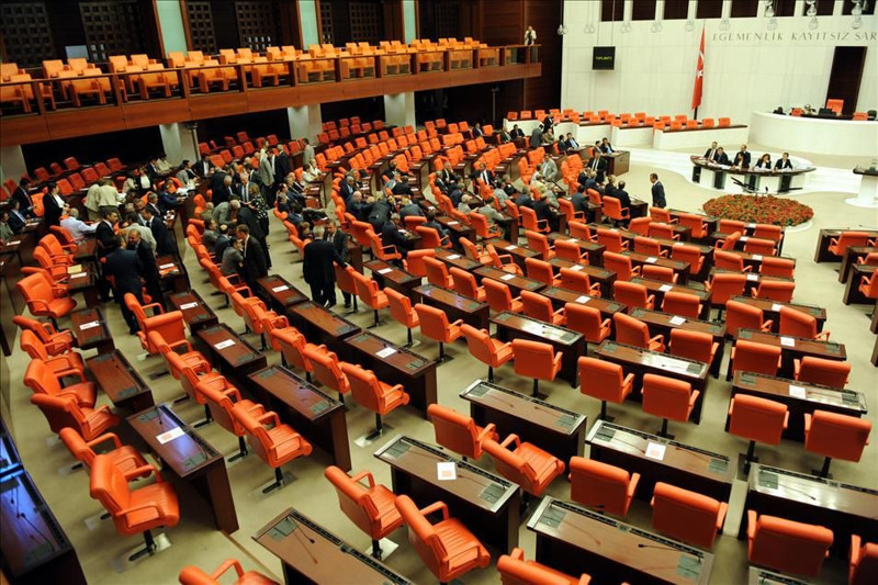 6 vekil istifa etti! TBMM'de sandalyeler değişti: Hangi partinin kaç vekili var? Cumhur İttifakı 400 vekil sağlayabiliyor mu? - Resim: 11