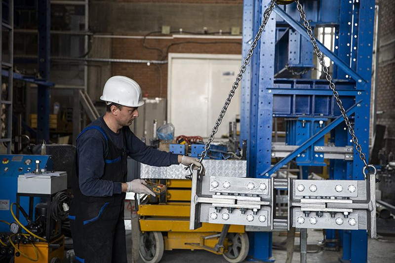 Üniversite tercihi yapacaklar dikkat! En fazla kazandıran bölümler açıklandı: Hangi bölümler ilk sırada? - Resim: 6