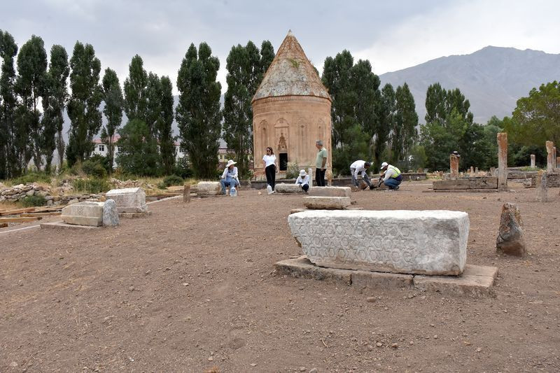 Van'da tarihi buluş! Selçuklu tarihi aydınlanıyor - Resim: 6