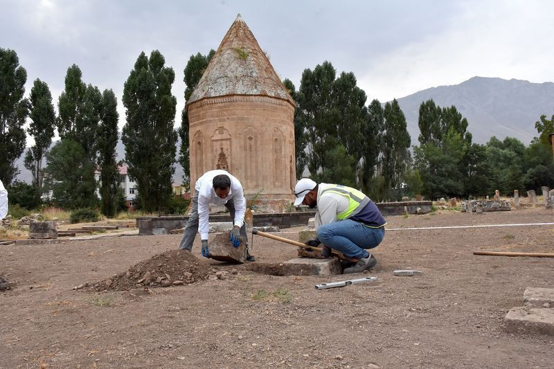 Van'da tarihi buluş! Selçuklu tarihi aydınlanıyor - Resim: 7