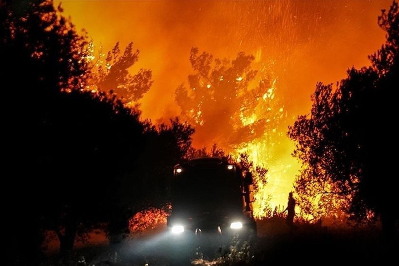 Bugün Türkiye'de meydana gelen yangınlar - Resim: 4