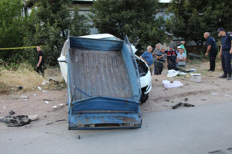 Amasya'da feci kaza! Anne ile oğlu hayatını kaybetti - Resim: 6