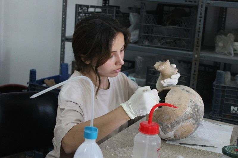 4 bin 500 yıllık eşsiz seramikler Kayseri'de! - Resim: 5